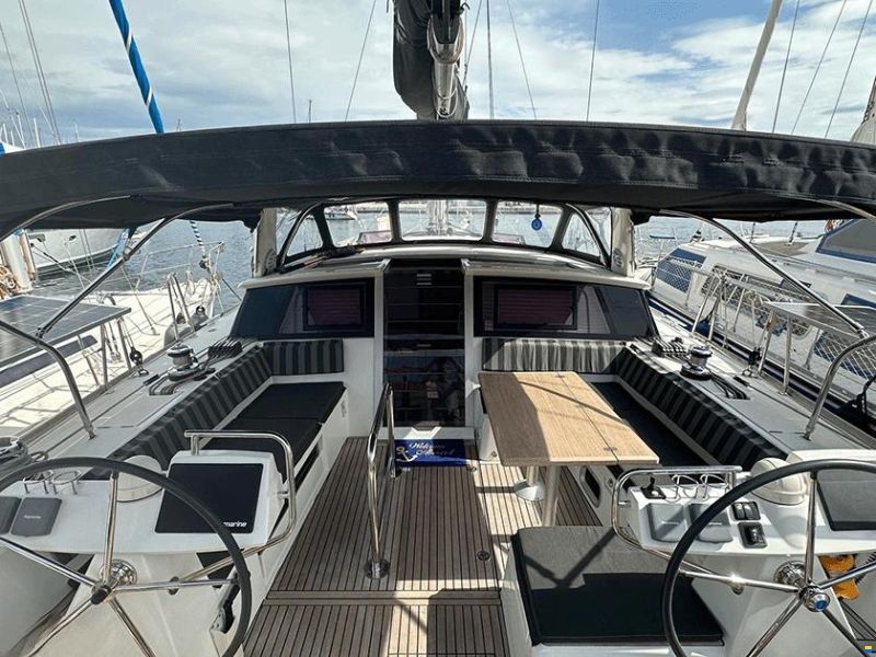 Beneteau Sense 50
