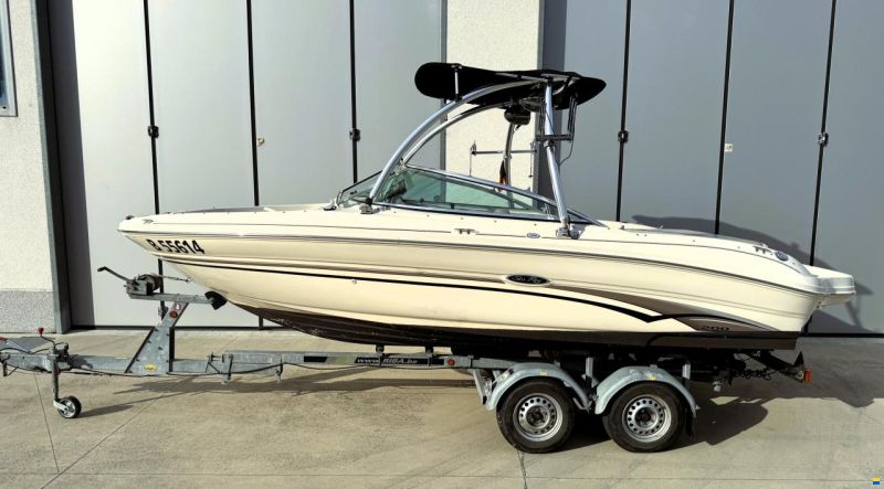 Sea Ray 200 select