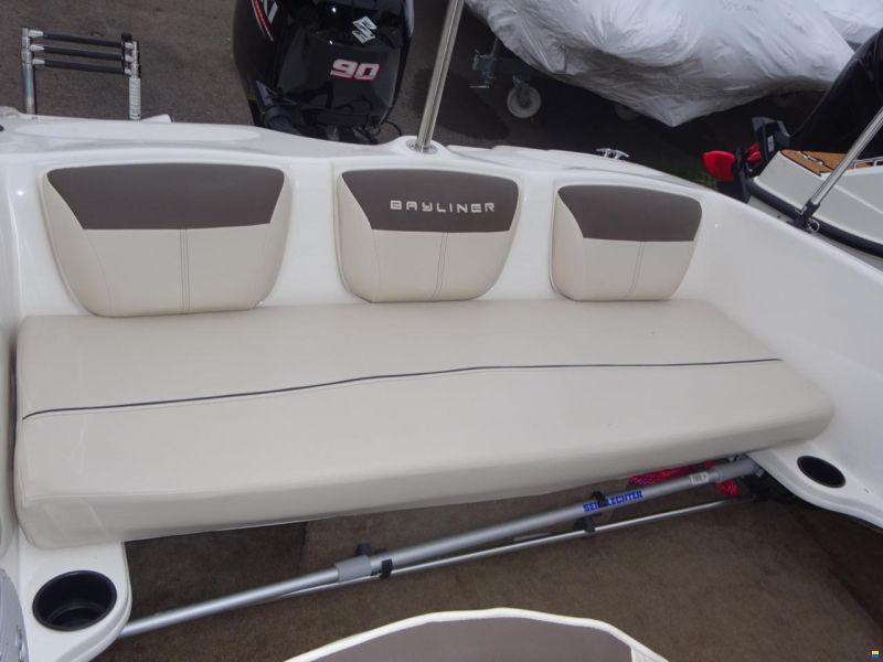 Bayliner 160 BR