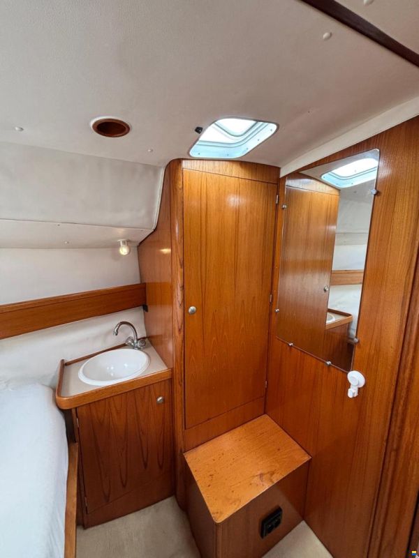 Jeanneau Sun Odyssey 37.1