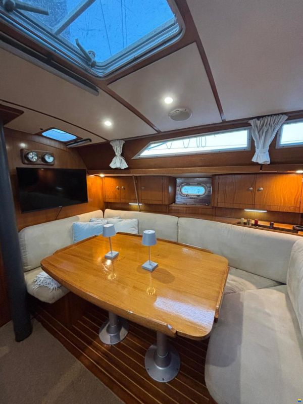 Jeanneau Sun Odyssey 37.1