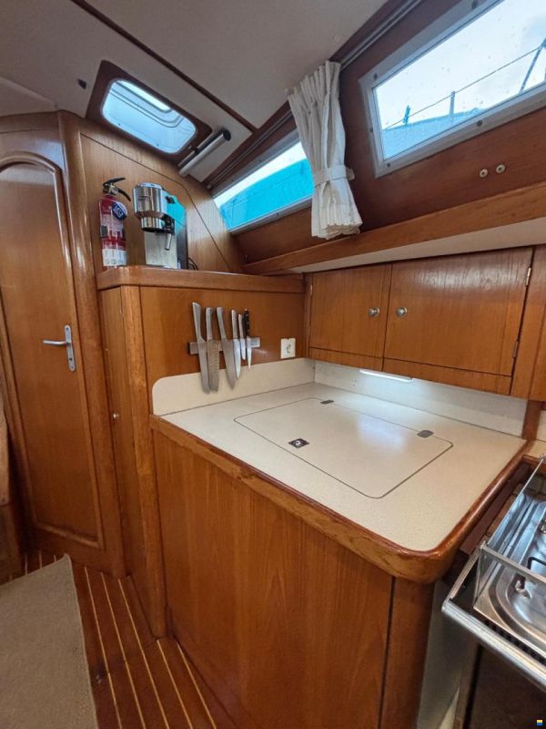 Jeanneau Sun Odyssey 37.1