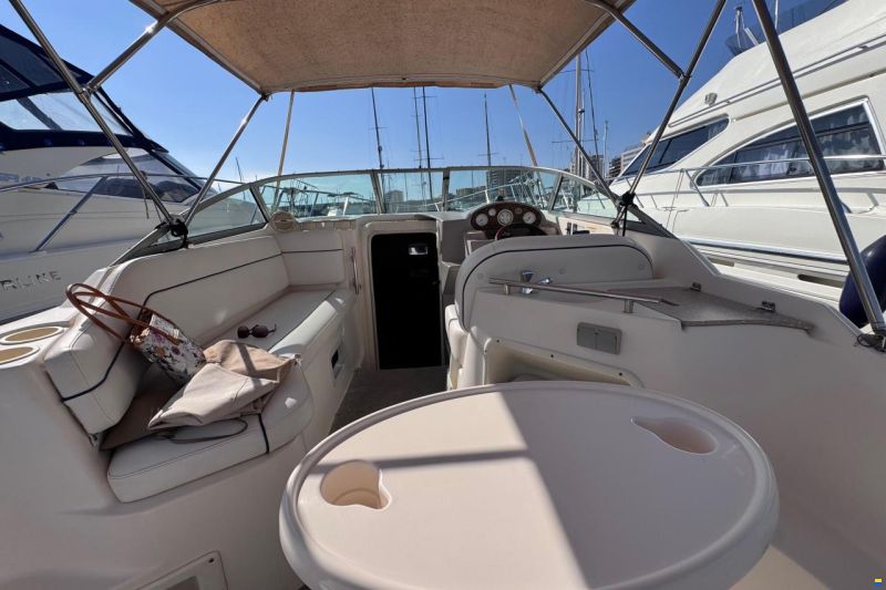 Rinker Fiesta Vee 250
