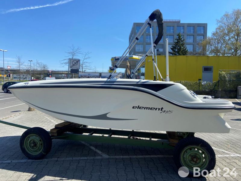 Bayliner Element M15