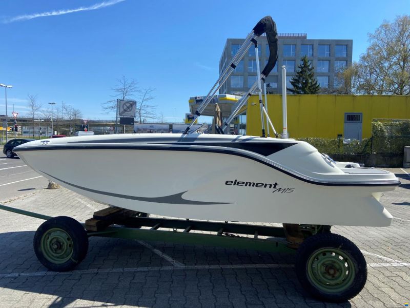 Bayliner Element M15