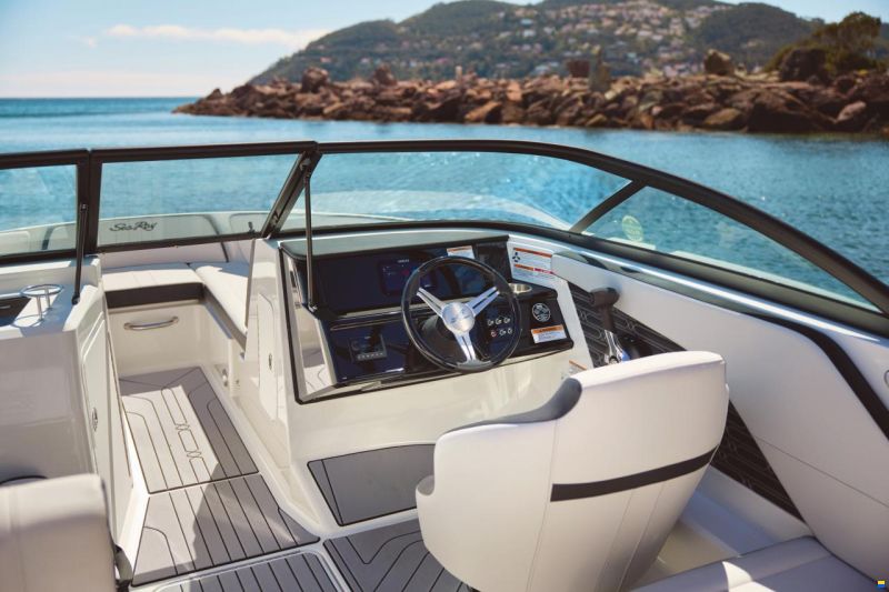 Sea Ray SPX 210 Europe