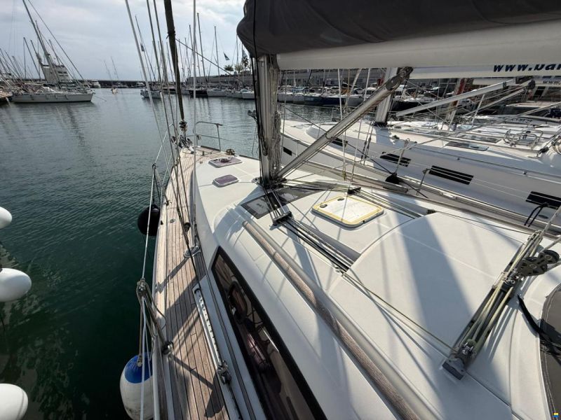 Beneteau Oceanis 40