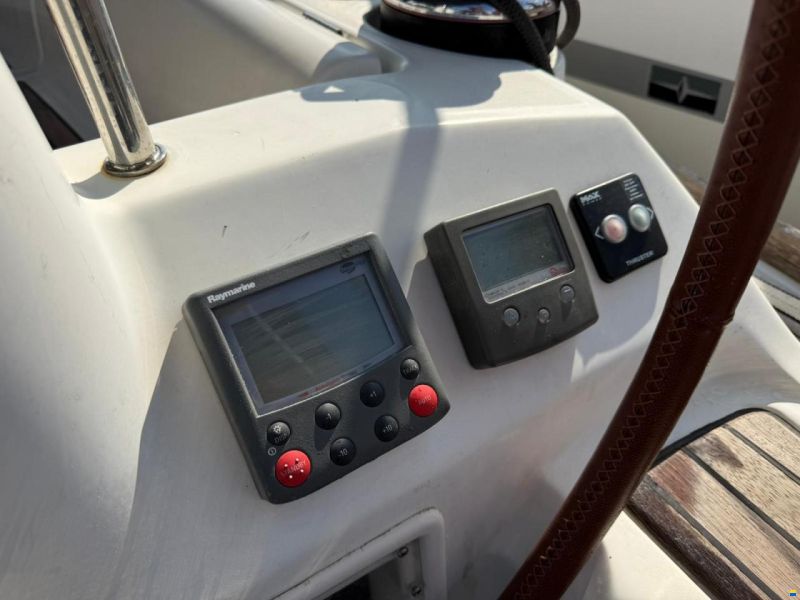 Beneteau Oceanis 40