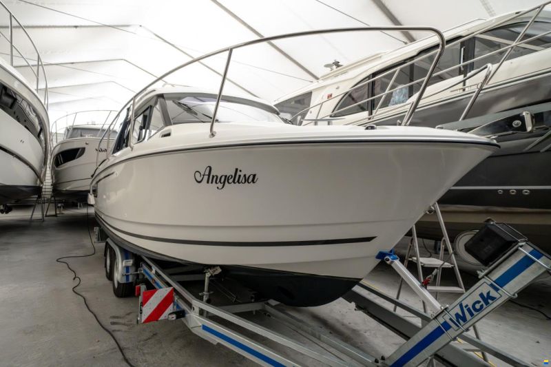 Jeanneau Merry Fisher 795