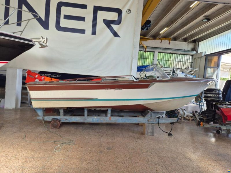 Riva Junior