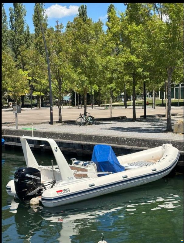 Valiant 750 Cruiser