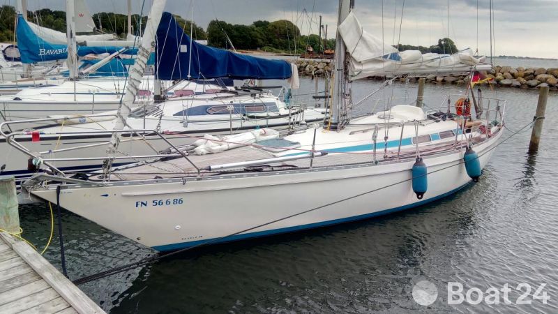 Avance 36 De Lux