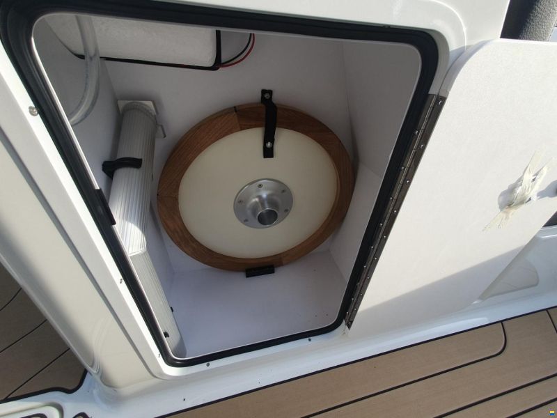 Sea Ray SPX 190 Outboard