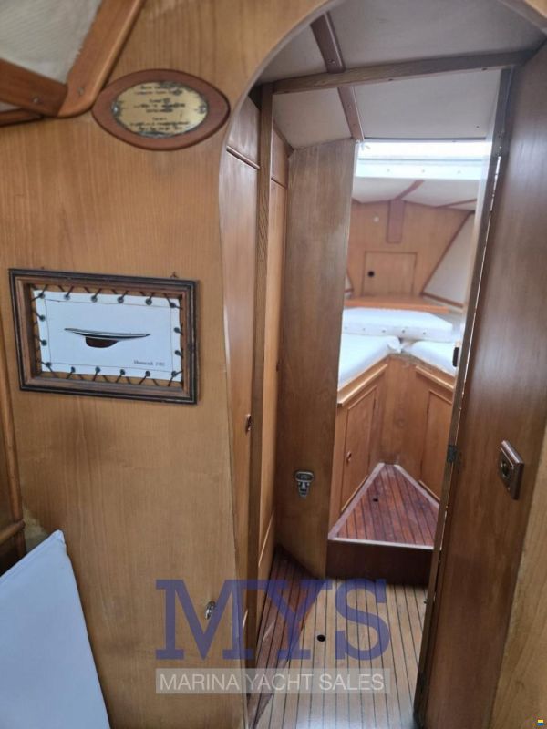 Oyster Heritage 37'