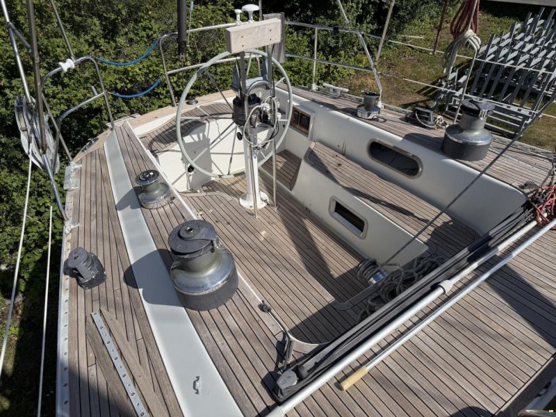 Sweden Yachts C41