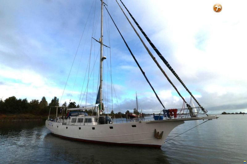 Pacific Clipper 65