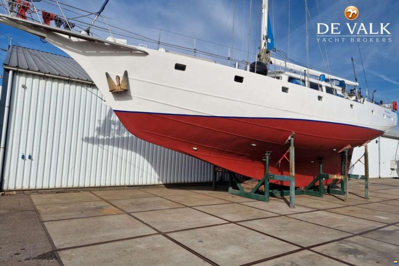 Pacific Clipper 65