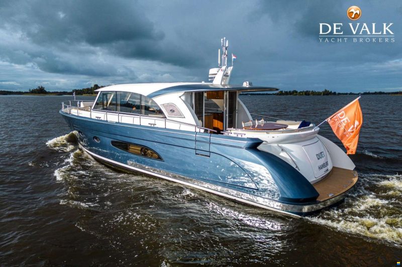Holterman & De Vries 53 Commander