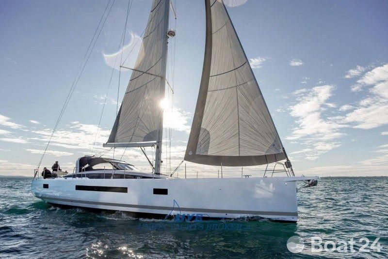 Jeanneau 65