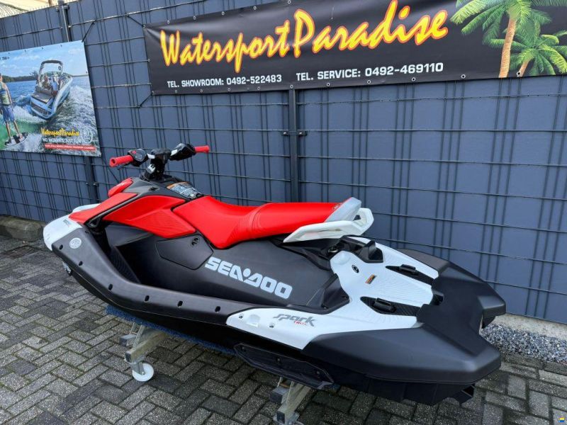 Sea-Doo Spark Trixx 90 3UP