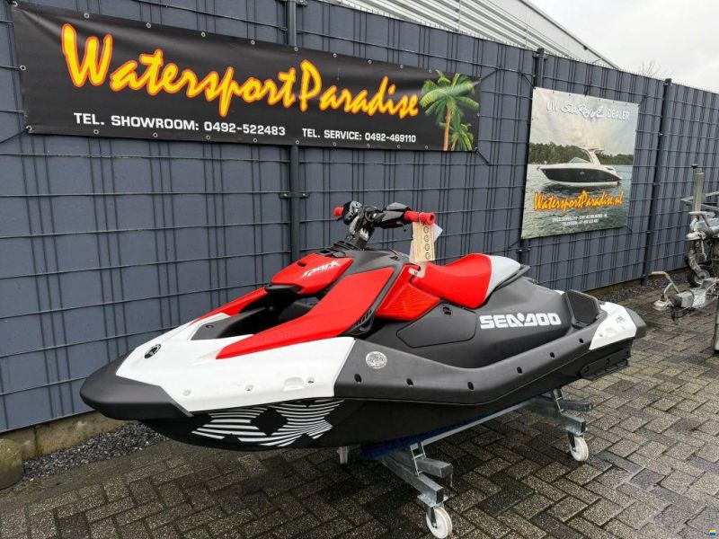 Sea-Doo Spark Trixx 90 1UP