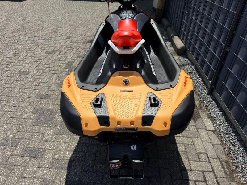 Sea-Doo Spark 60 HP