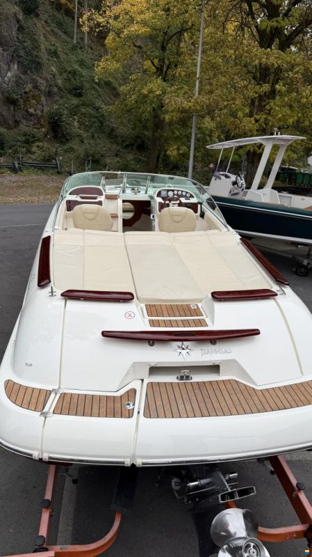 Jeanneau Runabout 755