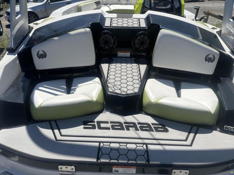 Scarab 165