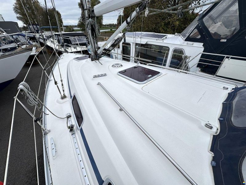 Bavaria 30