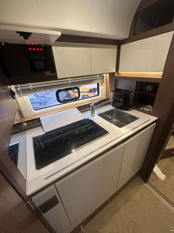 Jeanneau LEADER 36