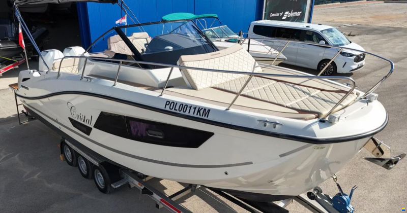 Quicksilver 875 SUNDECK