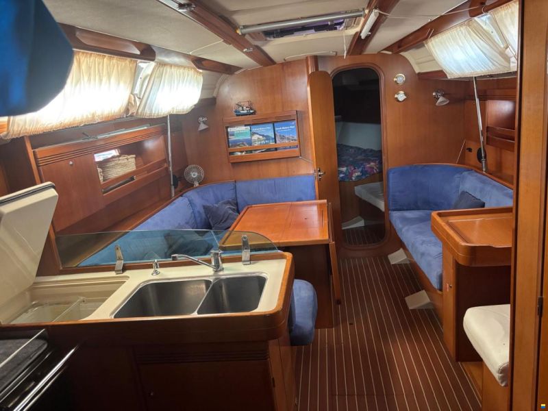 Dufour 40