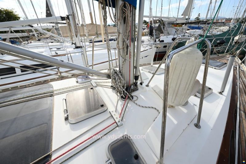 Beneteau Oceanis 430 Owner's Version