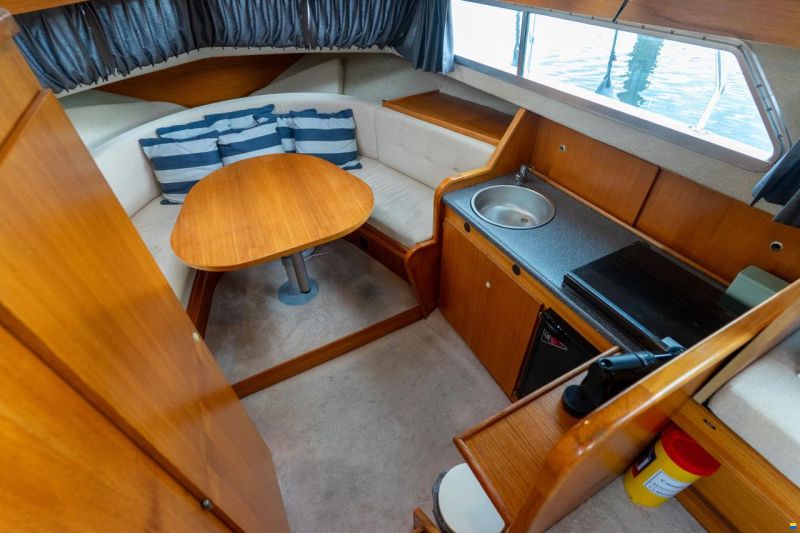 Marco Yachts 990