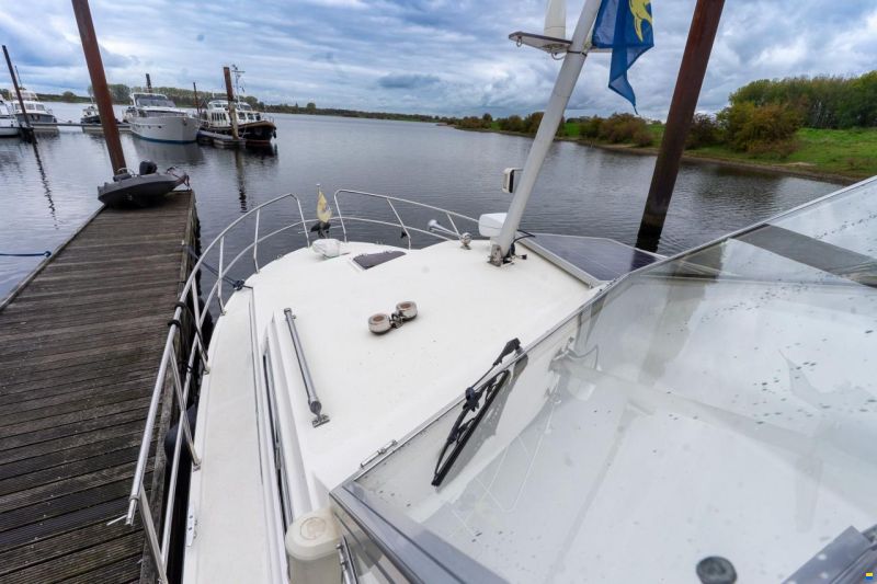 Marco Yachts 990
