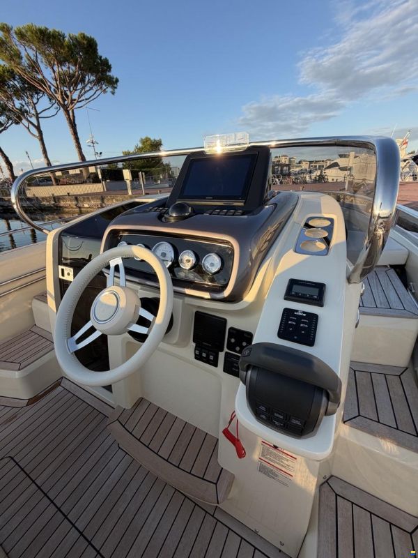 Invictus GT 280