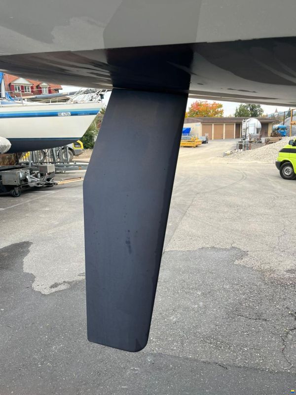 Maxi Dolphin Dolphin 81