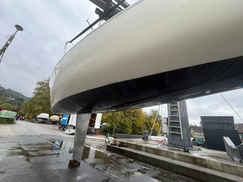 Maxi Dolphin Dolphin 81