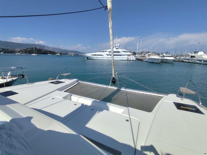 Fountaine Pajot Astrea 42