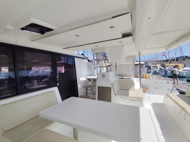 Fountaine Pajot Astrea 42