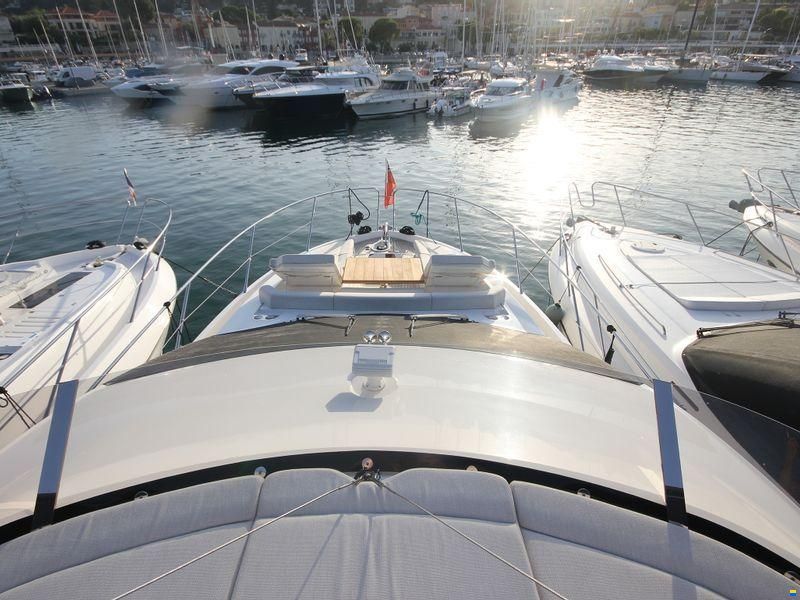 Sunseeker Manhattan 52