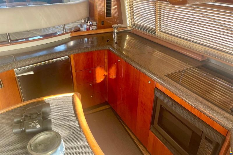 Sunseeker Manhattan 64