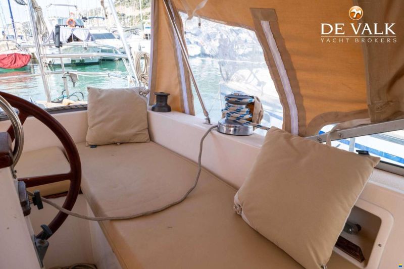 Hallberg-Rassy 38