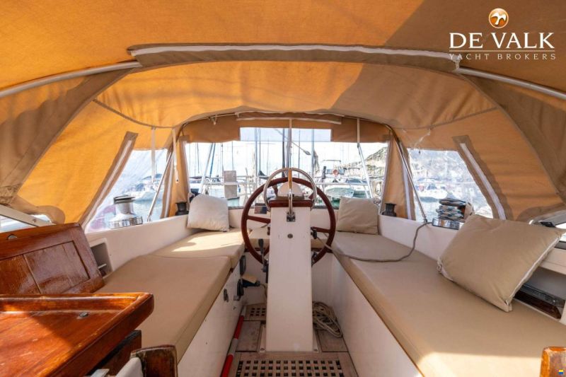 Hallberg-Rassy 38