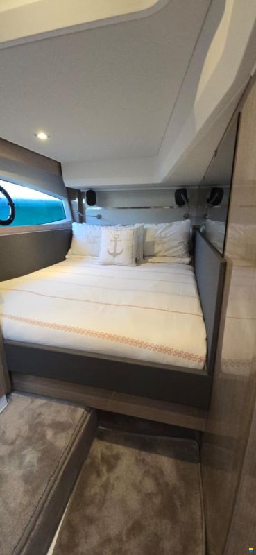 Sealine F 430