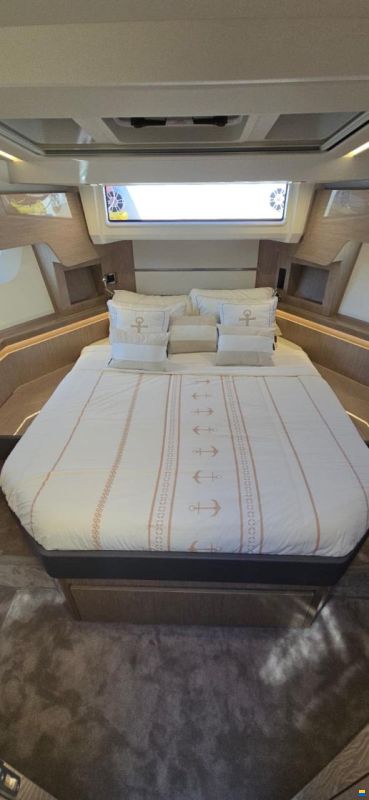 Sealine F 430