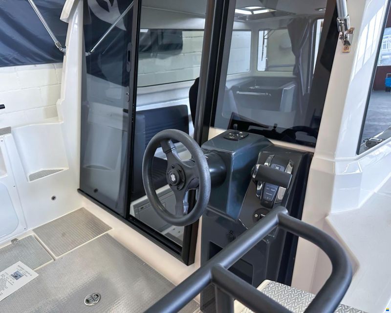 Bella Falcon C7 Spezial / Zwei Steuerstände