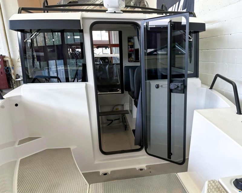 Bella Falcon C7 Spezial / Zwei Steuerstände