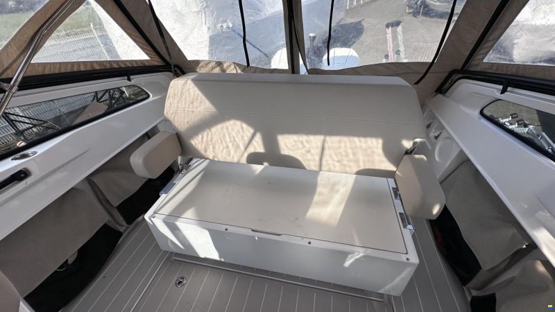 XO Boats - 270 Cruiser