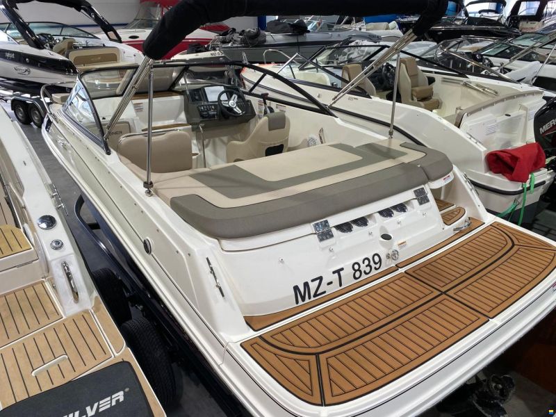 Bayliner VR5C